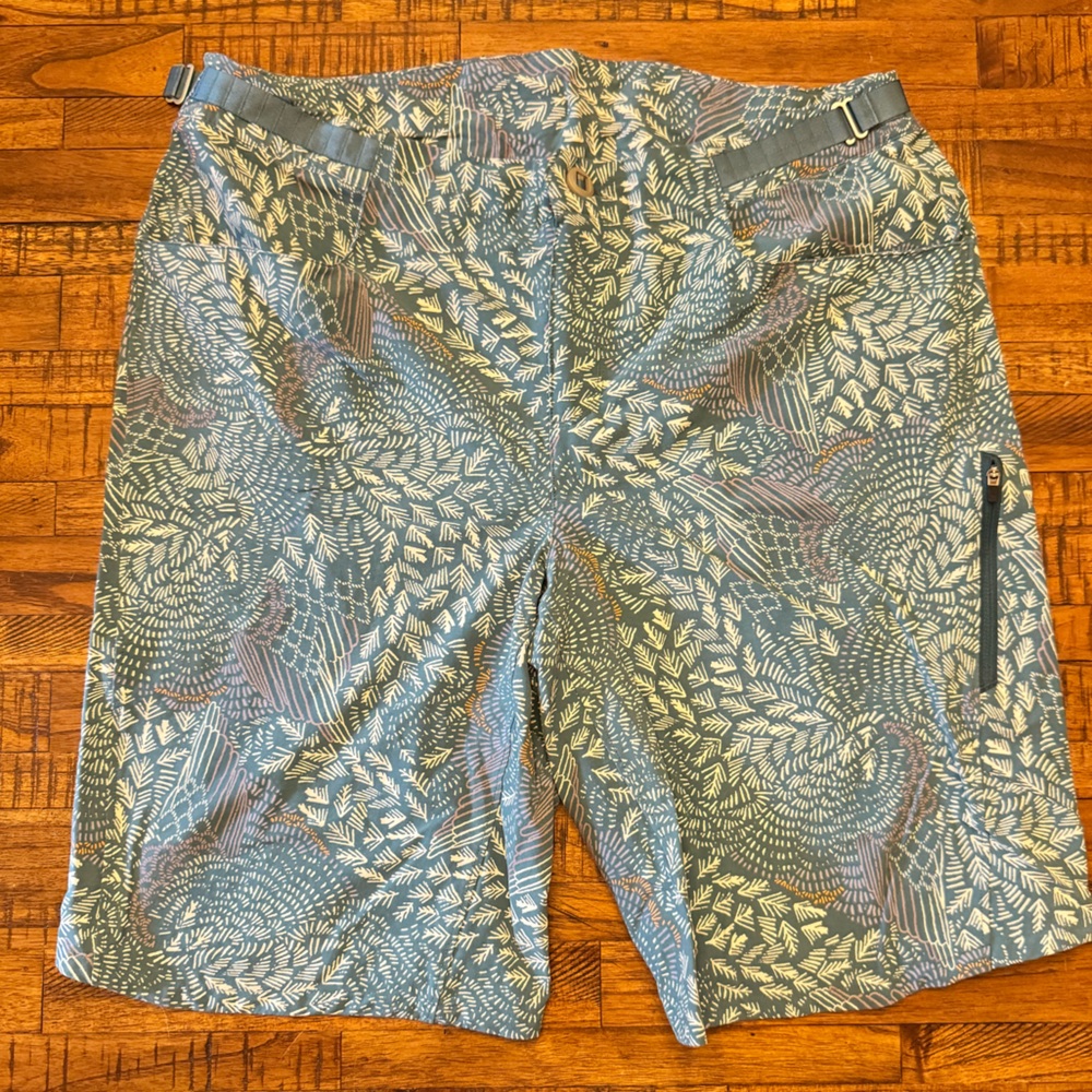 Patagonia Women’s Bike Shorts w/ Liner